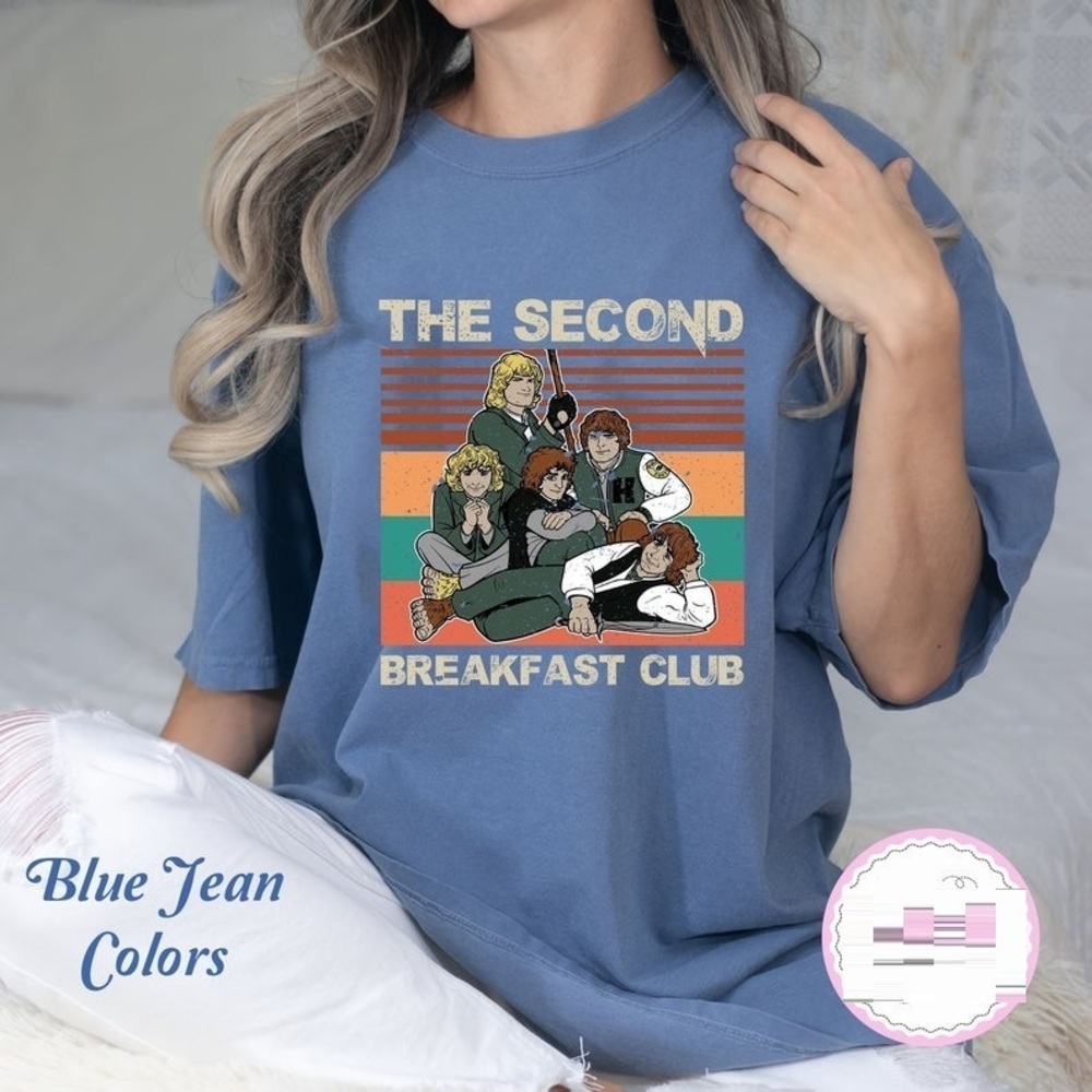 The Second Breakfast Club, LOTR Hobbit Classic Unisex Retro T-shirt